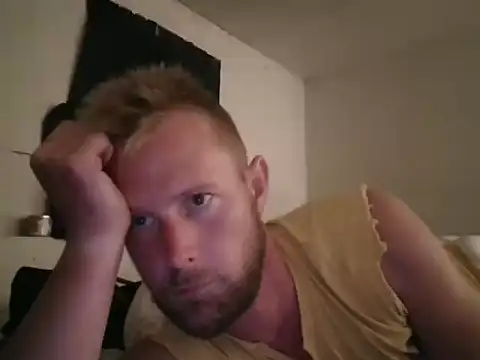 boysfirsttime's Webcam Show