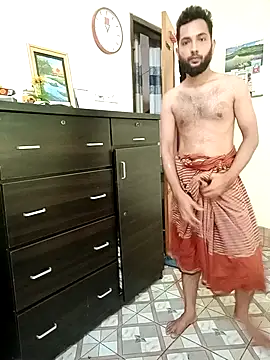 Pokazy przed kamerką – Rafi_boy