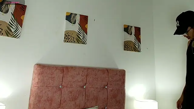 Show de Kendy_Lians na webcam