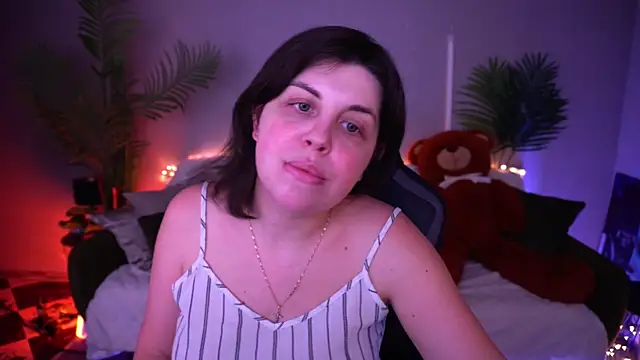 MirandaWong Adlı Modelin Canlı XXX Sohbeti