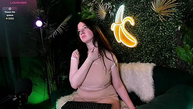 Elisabeth_Binder Live XXX-chat