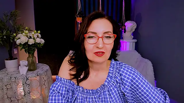 UnaTerra's Live XXX Chat