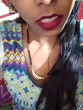 Itz_Aisha__ Adlı Modelin Canlı XXX Sohbeti