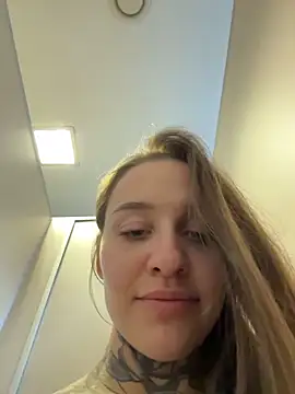 Онлайн чат XXX KishaMur