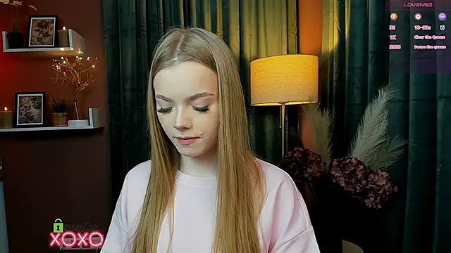 Chat +18 de maddy_moah ao vivo