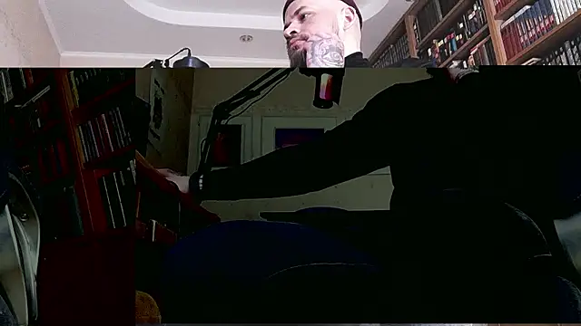 Webkamerová show FindomJason