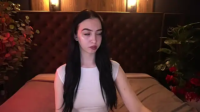 Chat +18 de WildKittenX_ ao vivo