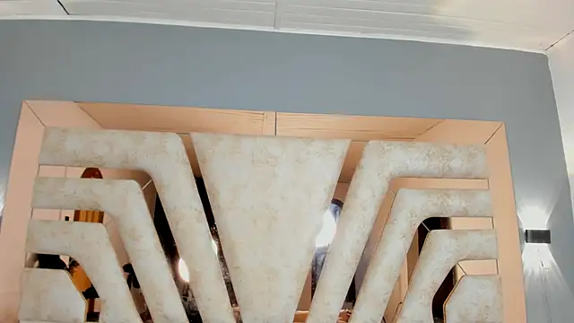 XXX chat uživo modela REINA_ADAHARA