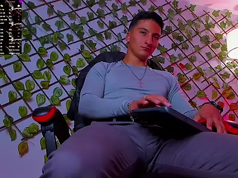 Dominus_Alpha Live XXX Chat