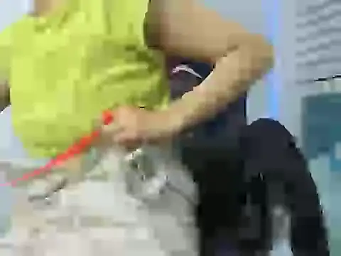 Sara_Red_X Live XXX-chat