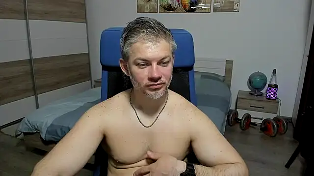 RobbyShawz Live XXX-chat