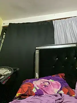 Dominicanobb: απευθείας συνομιλία ΧΧΧ