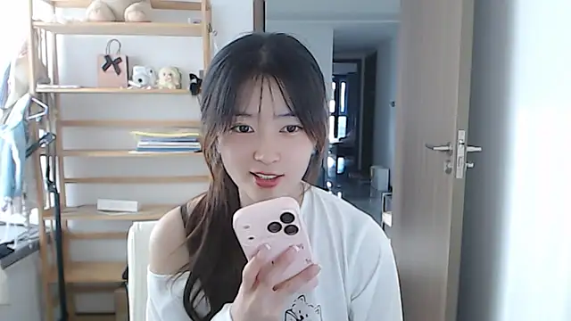 Mimi-cnbaby's Live XXX Chat