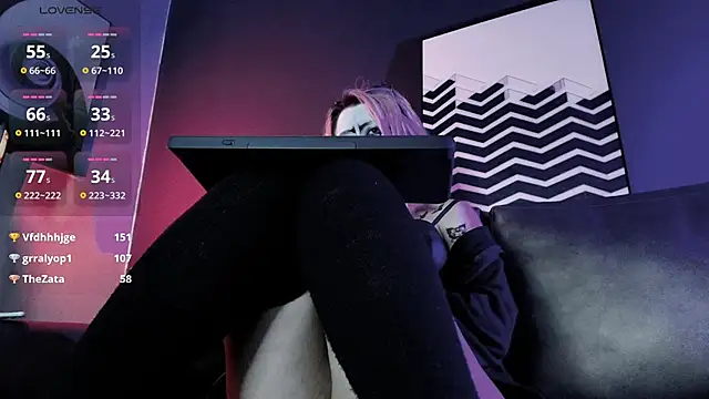 Navier__ Adlı Modelin Canlı XXX Sohbeti