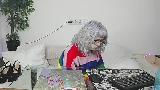 Chat +18 de EdythElswick ao vivo