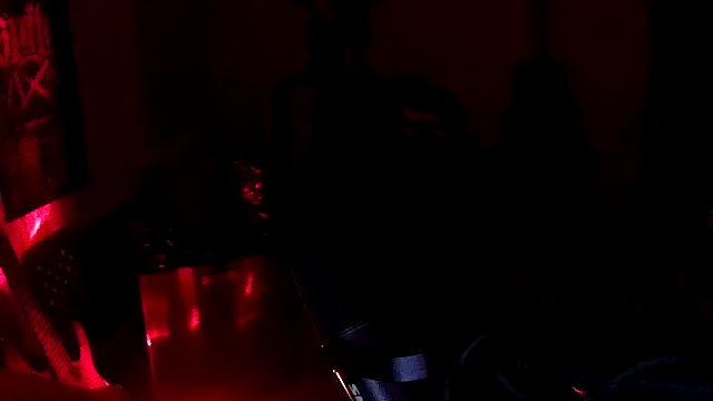 LEVIATHANX666 élő XXX-chatje