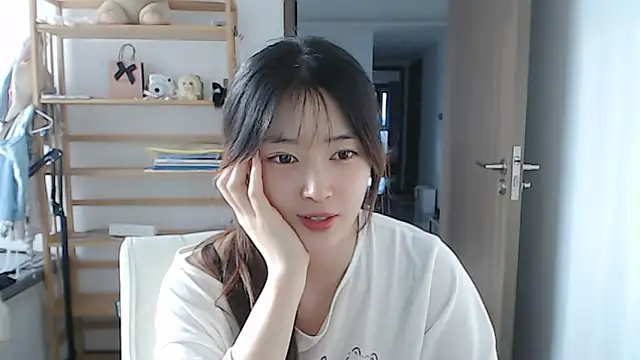 Chat XXX en directo de Mimi-cnbaby