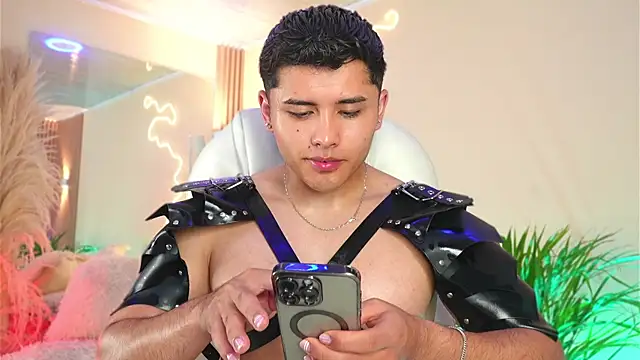 XXX chat uživo modela MatiasKorn