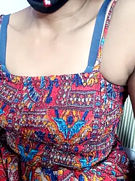 hansika_25 即時 XXX 聊天