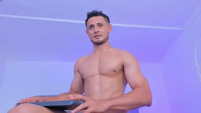 Adonys_Lewis_ Obrolan Langsung XXX