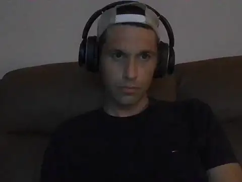 dik4cache's Webcam Show