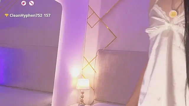 Nioki_ Adlı Modelin Canlı XXX Sohbeti