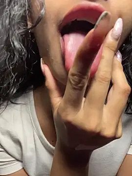 RosseMelody 라이브 XXX 채팅