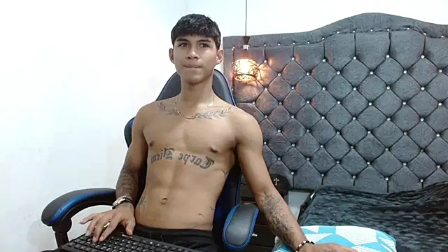 luka_big18のウェブカメラショー