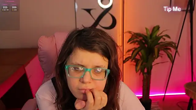 دردشة Ariell_Mini الجنسية المباشرة