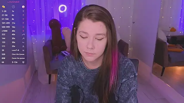 دردشة Mira_Falls الجنسية المباشرة