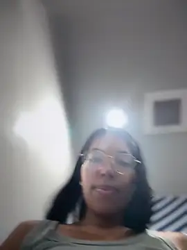 SheenaBrooke webkamerás műsora