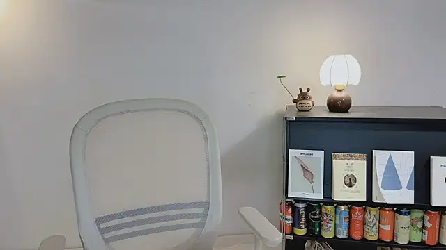 Chat +18 de Onechestnut ao vivo