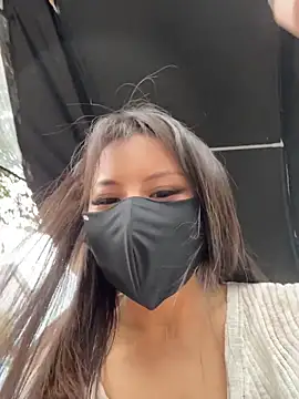 Carlin-yiyi's Live XXX Chat