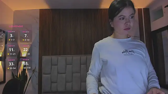 Scarlet_Rosexx Chat XXX in diretta