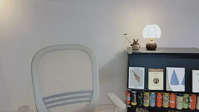 Onechestnutn Live XXX chat