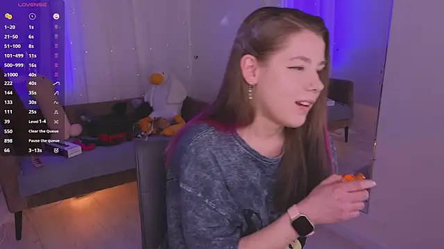 Mira_Falls 现场XXX聊天