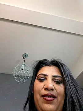 Chat +18 de AmyCubes ao vivo