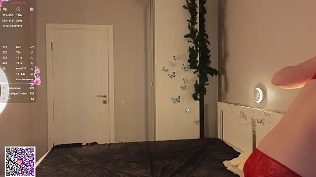 KristiGrouneのライブXXXチャット