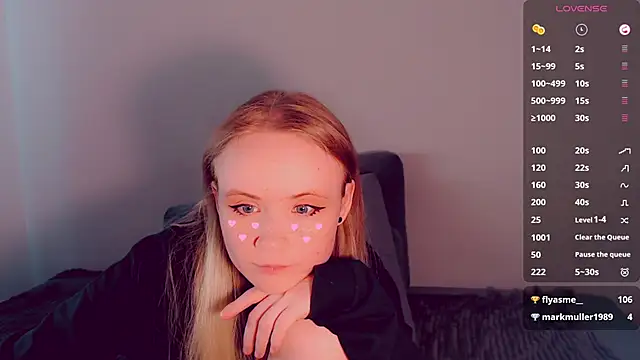 Chat +18 de AliceNya_cute ao vivo