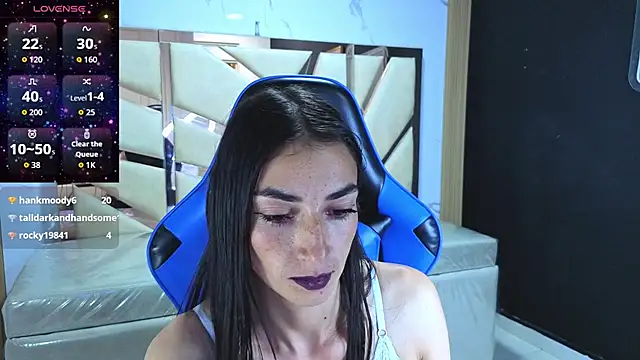 Chat +18 de Maily_a_ ao vivo