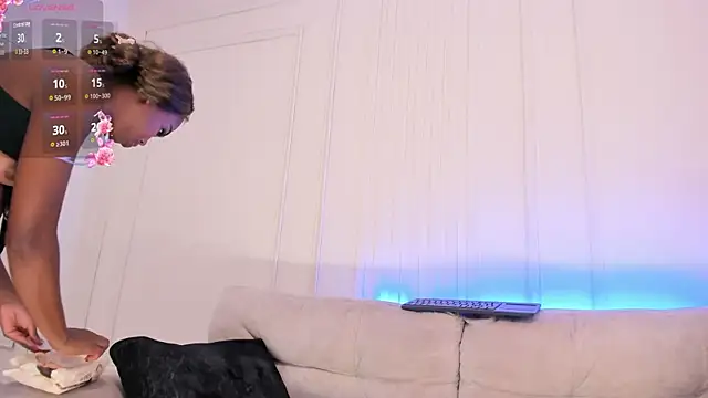 Kenia_Storm – Naživo XXX chat