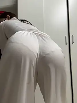 ______Cherry_____ 网络视讯表演