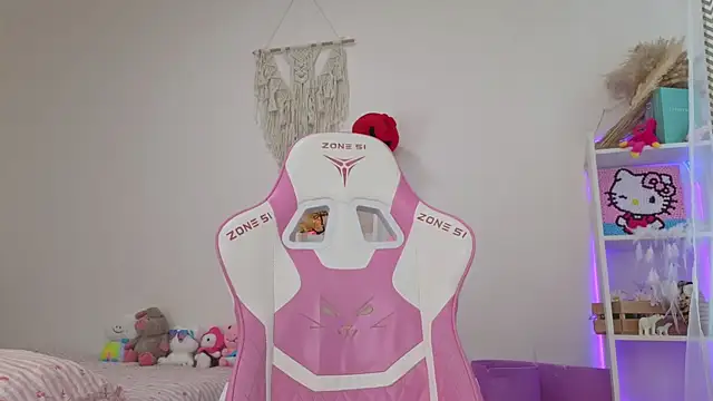 Mia_WaterFall Live XXX Chat