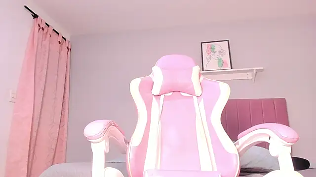 Chat +18 de nicol_fury ao vivo