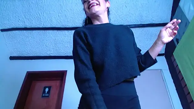 Chat +18 de _Alexandra_Jones ao vivo