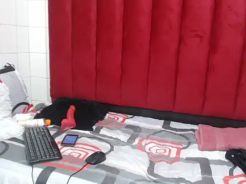 SexySweetCandyX Adlı Modelin Canlı XXX Sohbeti