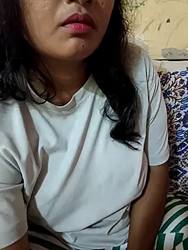 Chat XXX Live Tridha_2