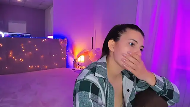 Laura_Leee: απευθείας συνομιλία ΧΧΧ