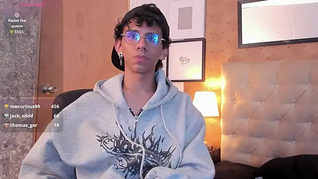 Chatroom XXX en direct de kaiirox