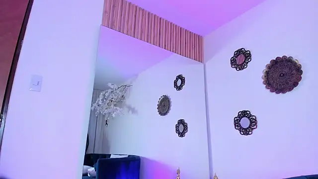 Esmeralda_carrascal – Live XXX-chat